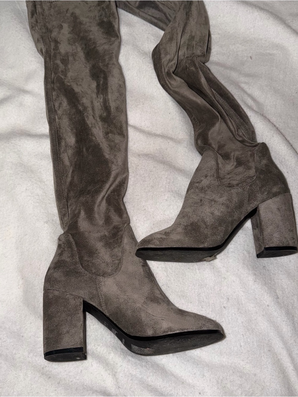 Women's Over-the-Knee Suede Block Heel Boots - Grey